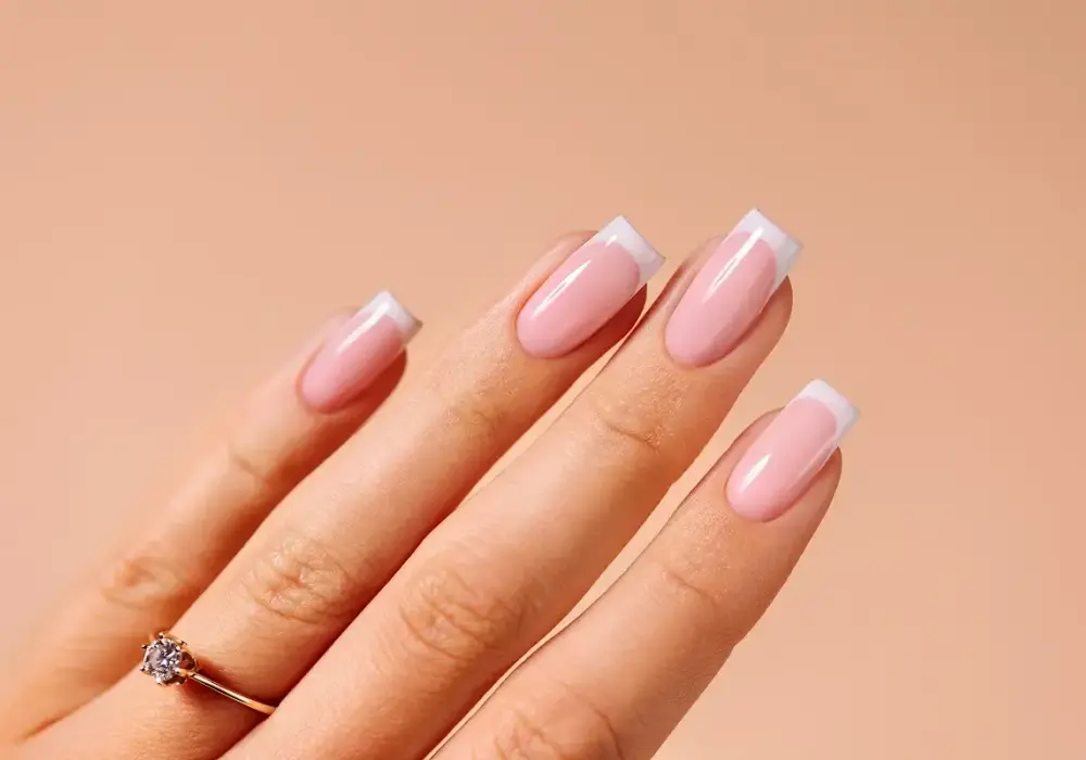 Manicure francuski - Jak zrobić idealny french?